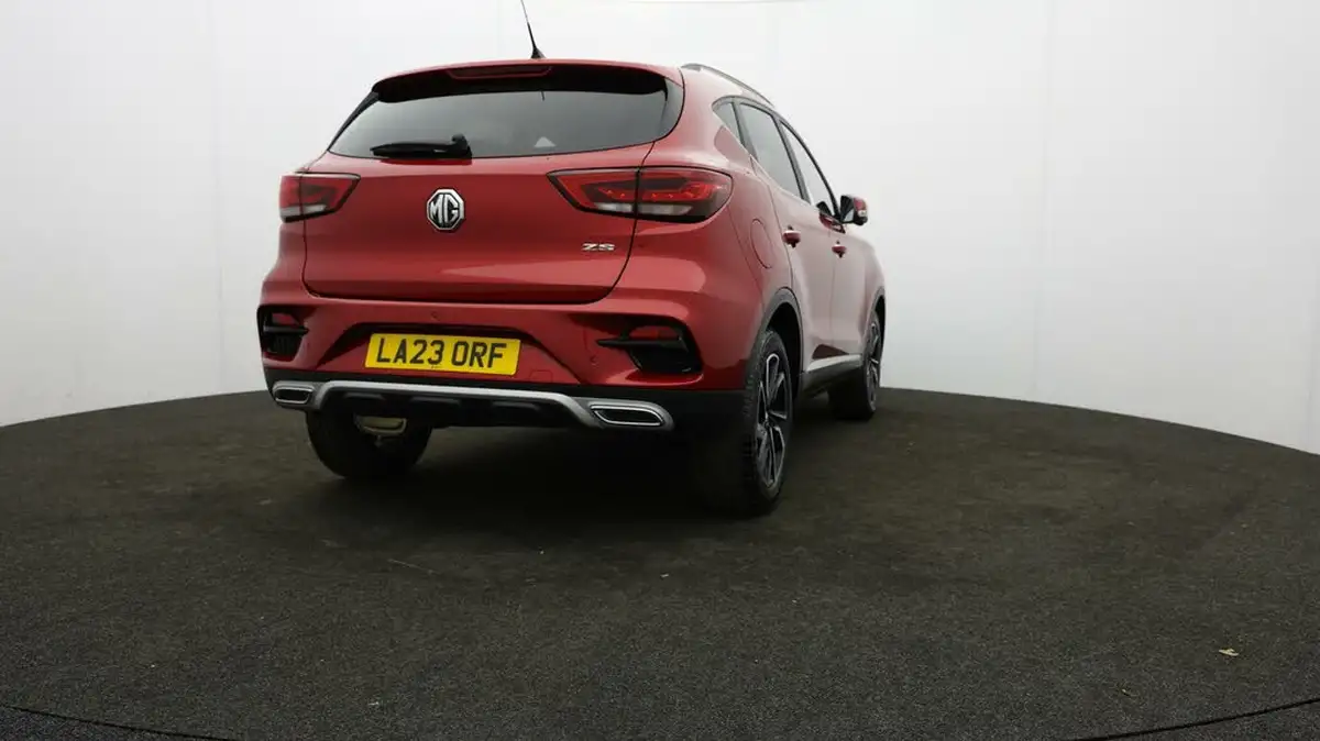 2023-mg-zs-suv-15-vti-tech-exclusive-big-79