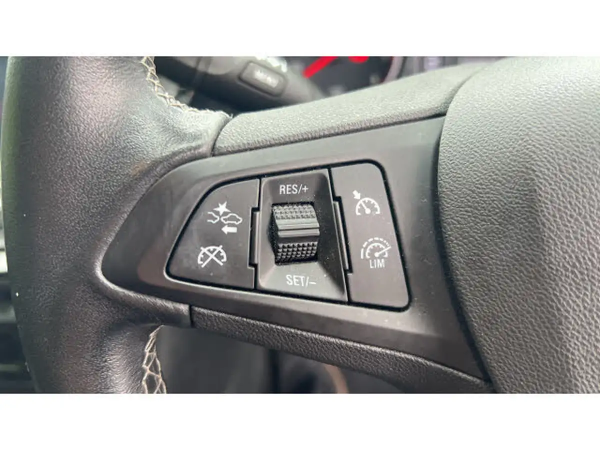 2018-vauxhall-astra-14i-16v-turbo-sri-150ps-ss-hatchback-auto-big-22