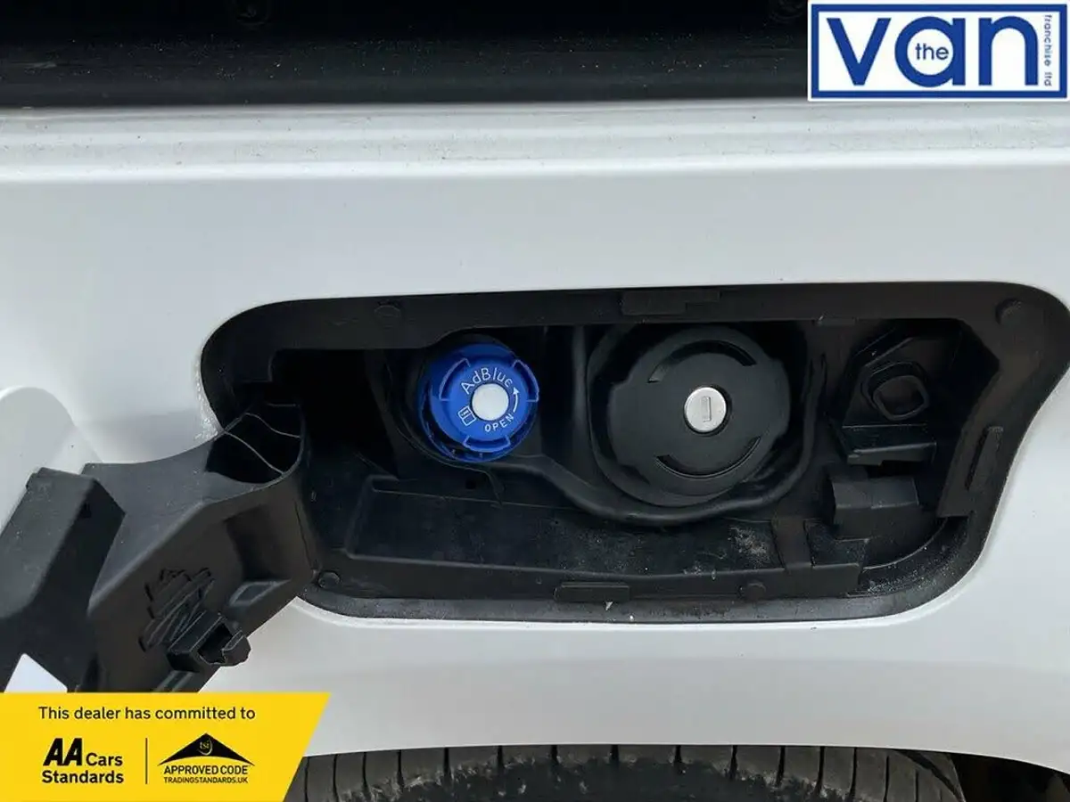 2019-citroen-berlingo-16bluehdi-650-x-panel-big-12