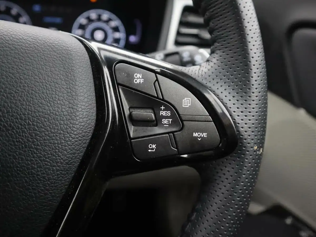 2022-kgm-ssangyong-tivoli-15-ultimate-big-31