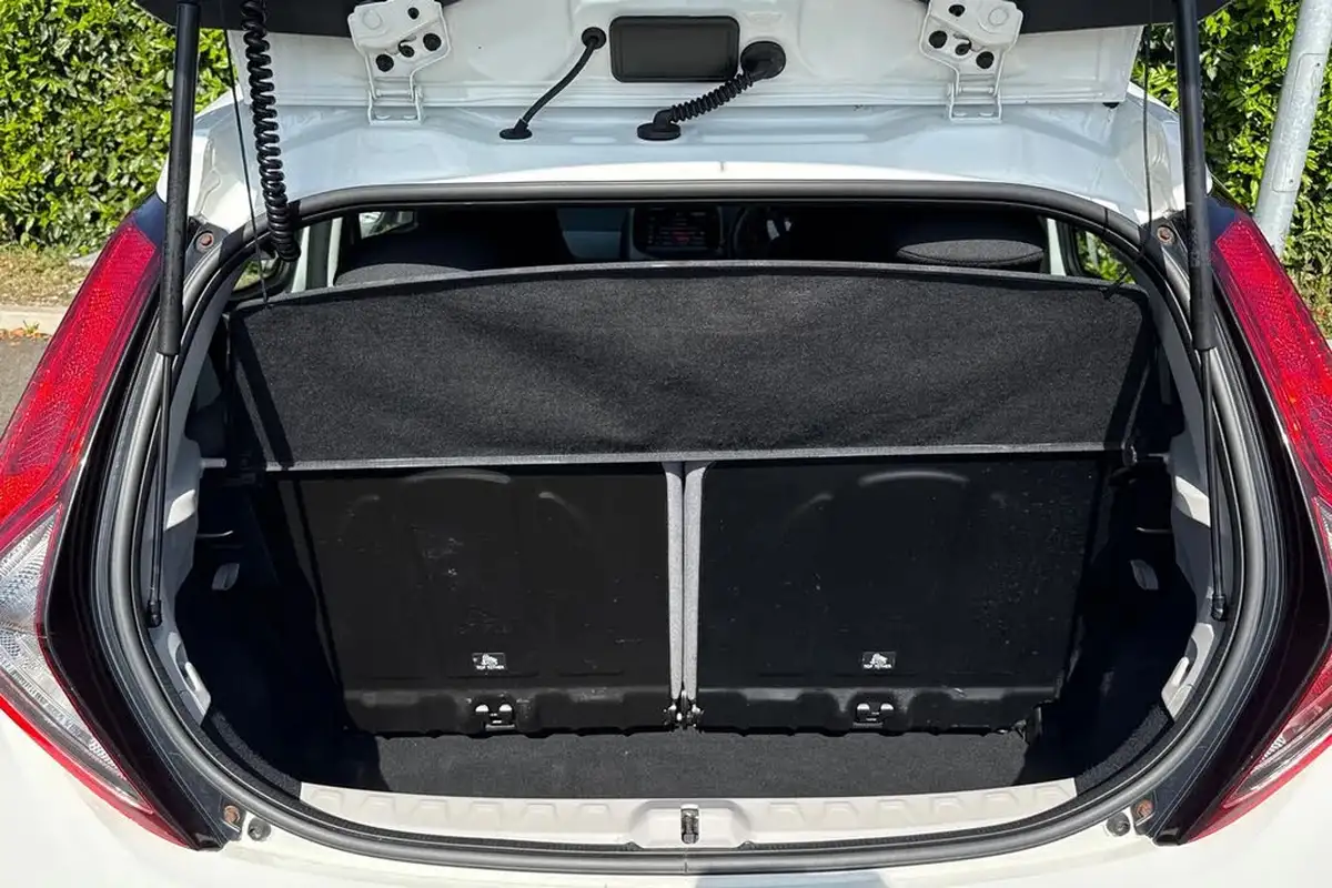 2020-toyota-aygo-10-vvt-i-x-play-big-6