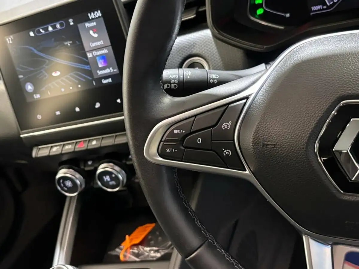 2023-renault-clio-10-tce-evolution-big-21