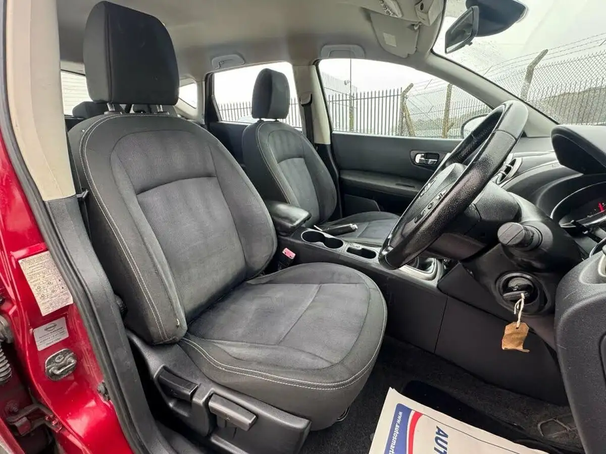 2010-nissan-qashqai-15td-acenta-big-30