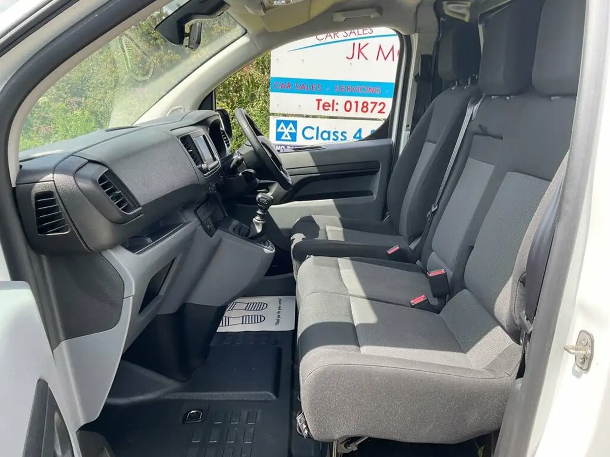 2021-peugeot-expert-20-bluehdi-professional-standard-1400-eu6d-panel-big-17
