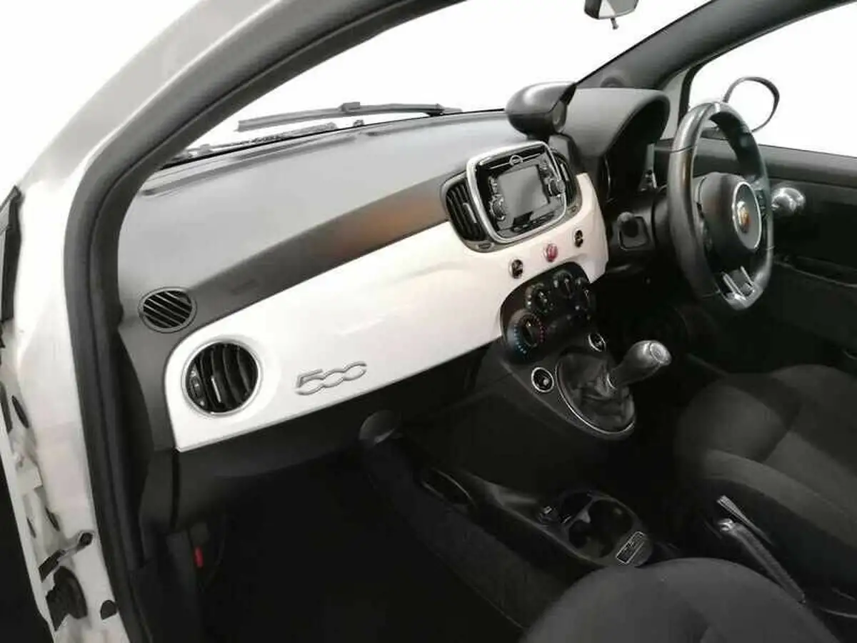 2018-abarth-595-14-tjet-big-13