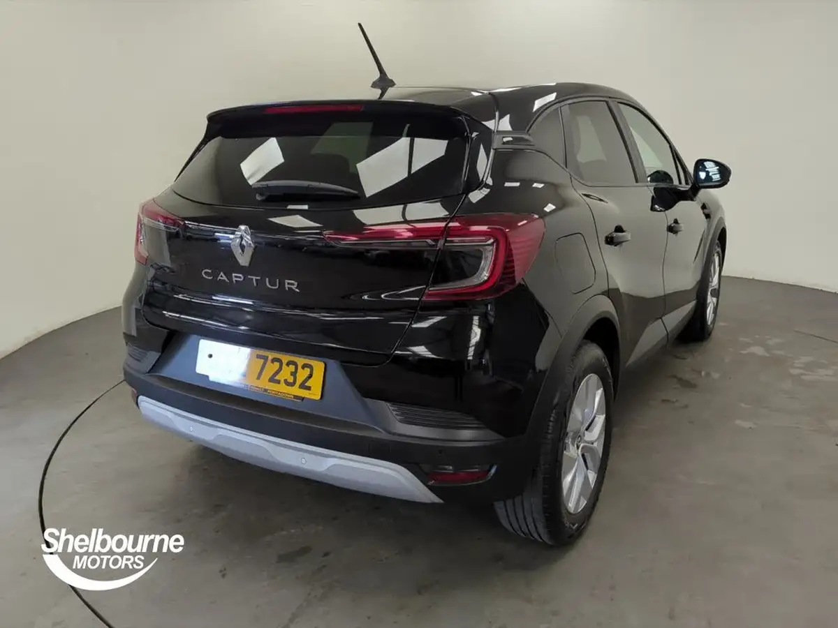 2022-renault-captur-10-tce-iconic-edition-big-12