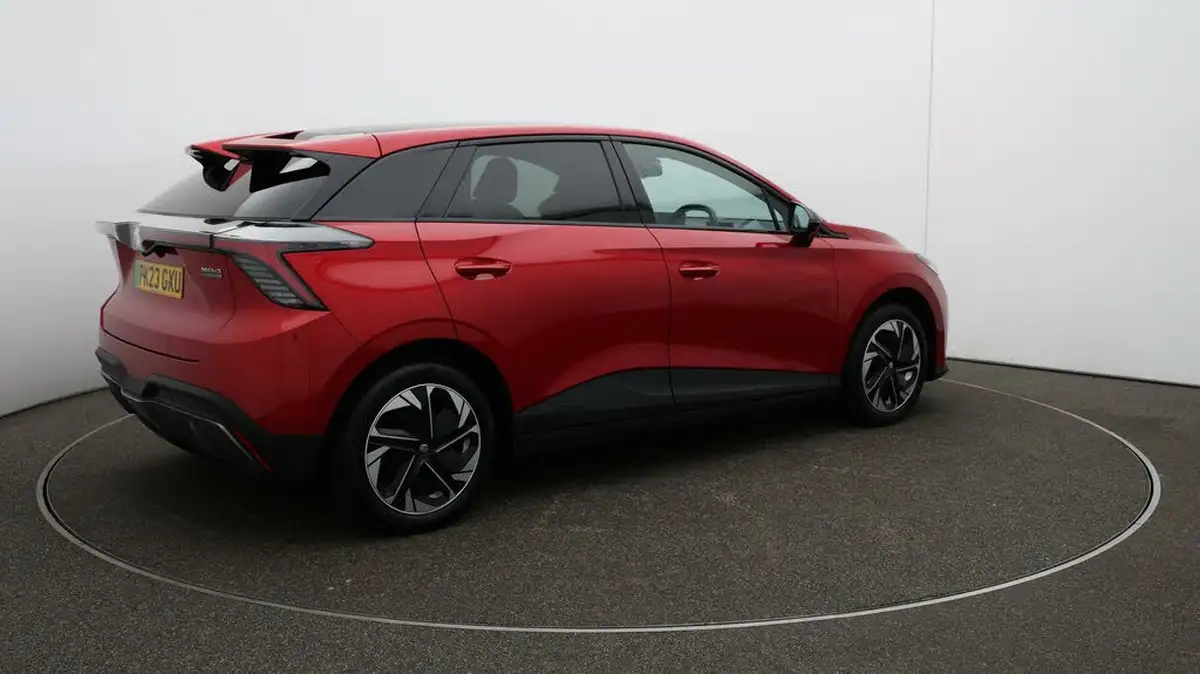 2023-mg-mg4-e-trophy-ev-203ps-long-big-52