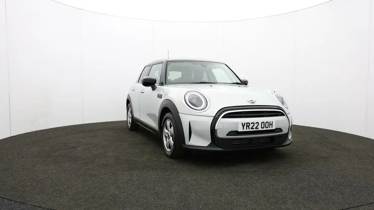 2022-mini-cooper-15-cooper-classic-hatchback-5d-auto-big-50