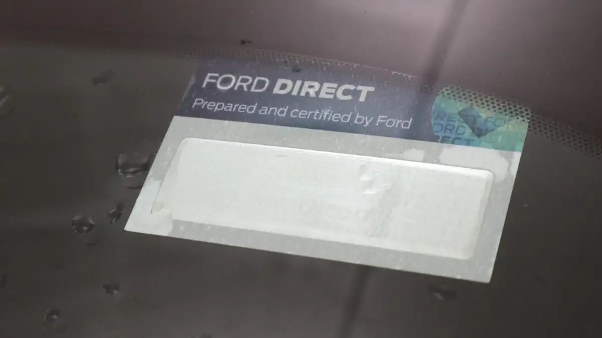 2024-ford-kuga-25t-graphite-tech-edition-190ps-fhev-big-27