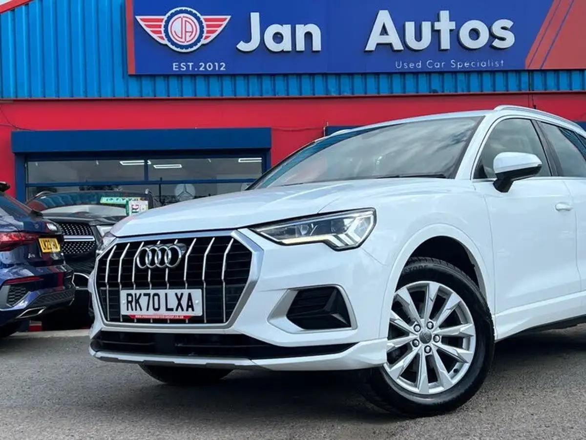 2020-audi-q3-15-35-tfsi-sport-cod-station-wagon-1498cc-big-28
