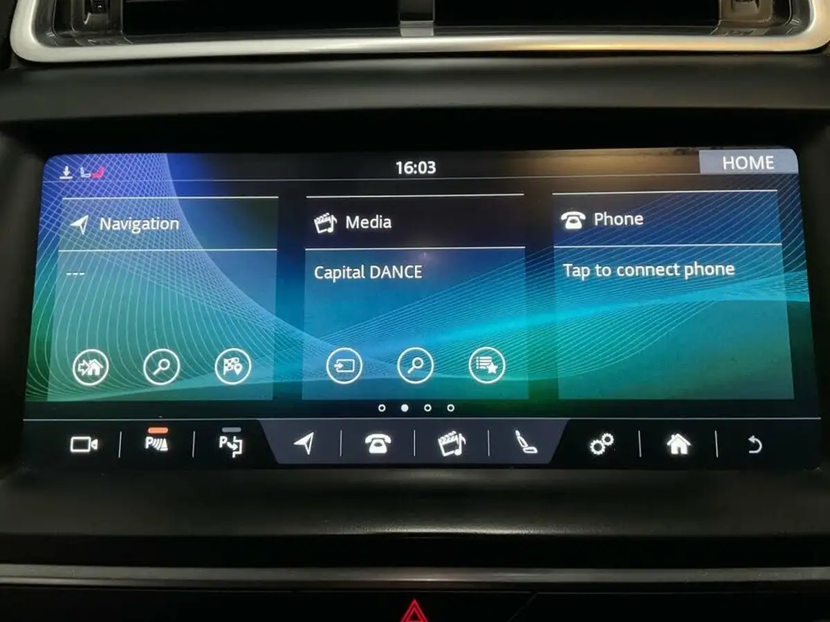 2018-jaguar-e-pace-20-i4d-s-ss-big-59