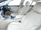 2020-bmw-5-series-small-22
