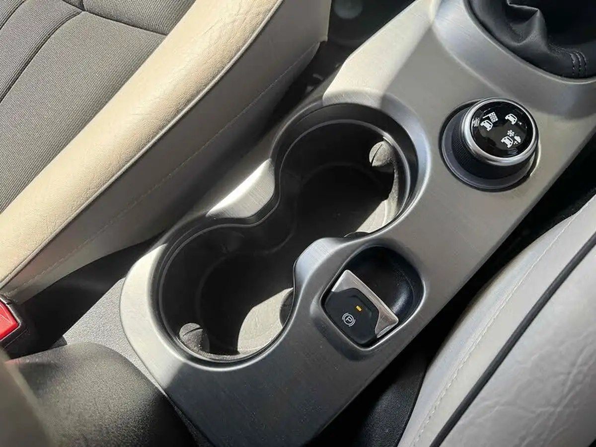 2016-fiat-500x-16multijet-lounge-big-25