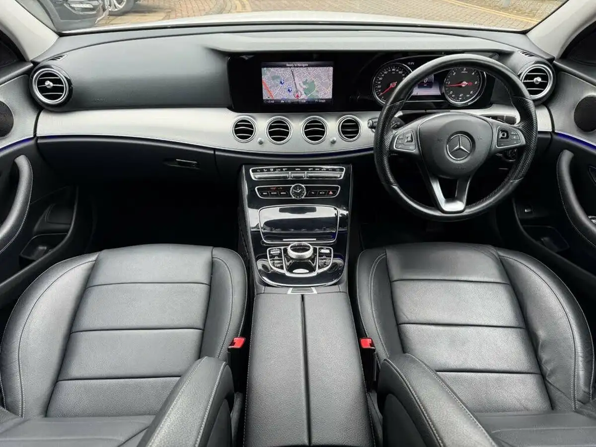 2017-mercedes-benz-e-class-20d-e220d-se-ss-estate-5d-big-2