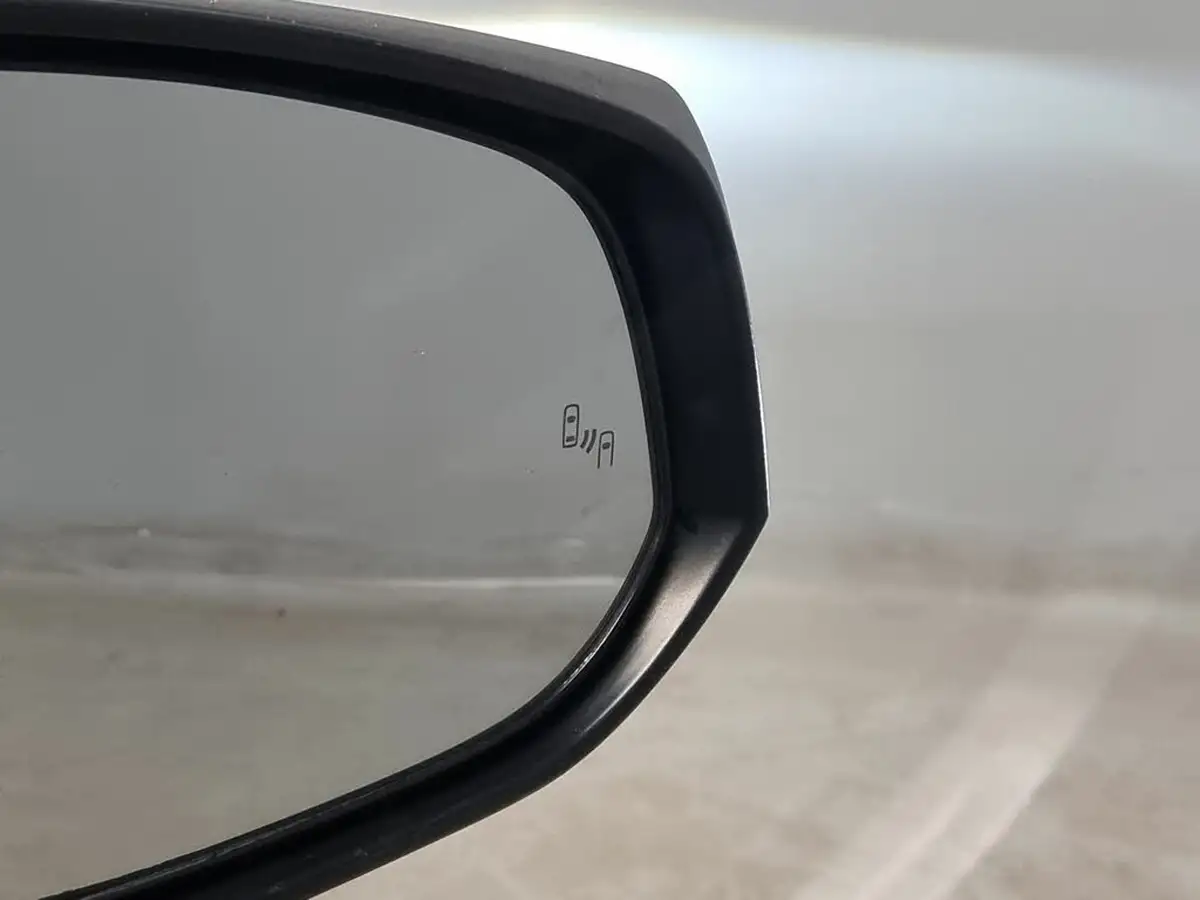 2023-suzuki-across-25-no-trim-big-18