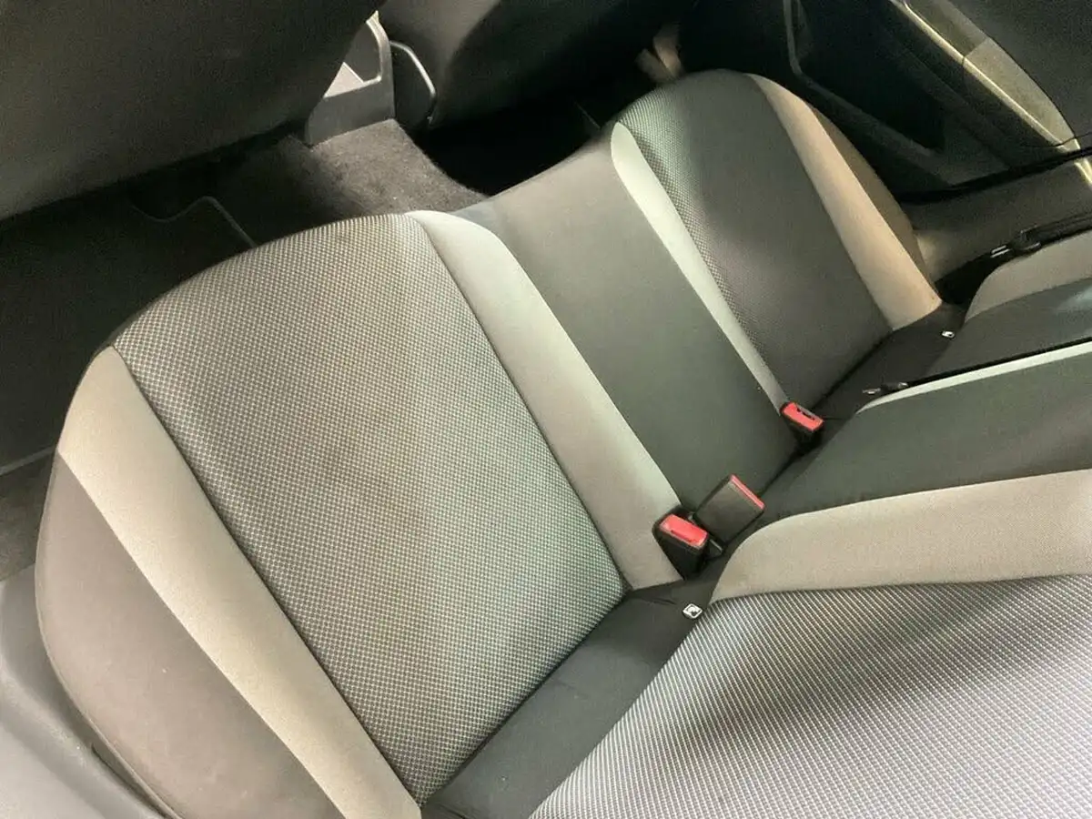 2018-seat-ibiza-10-tsi-se-design-big-29