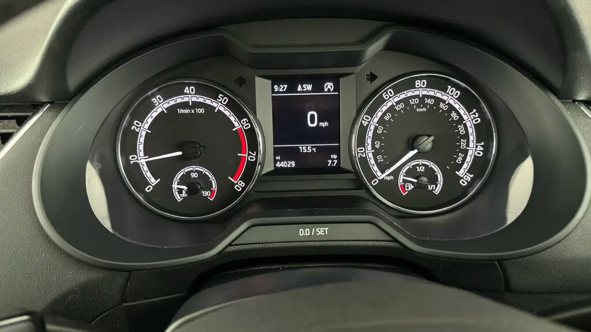 2019-skoda-octavia-15-tsi-se-technology-act-hatchback-big-12
