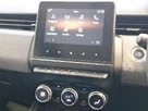 2024-renault-clio-16-evolution-small-18
