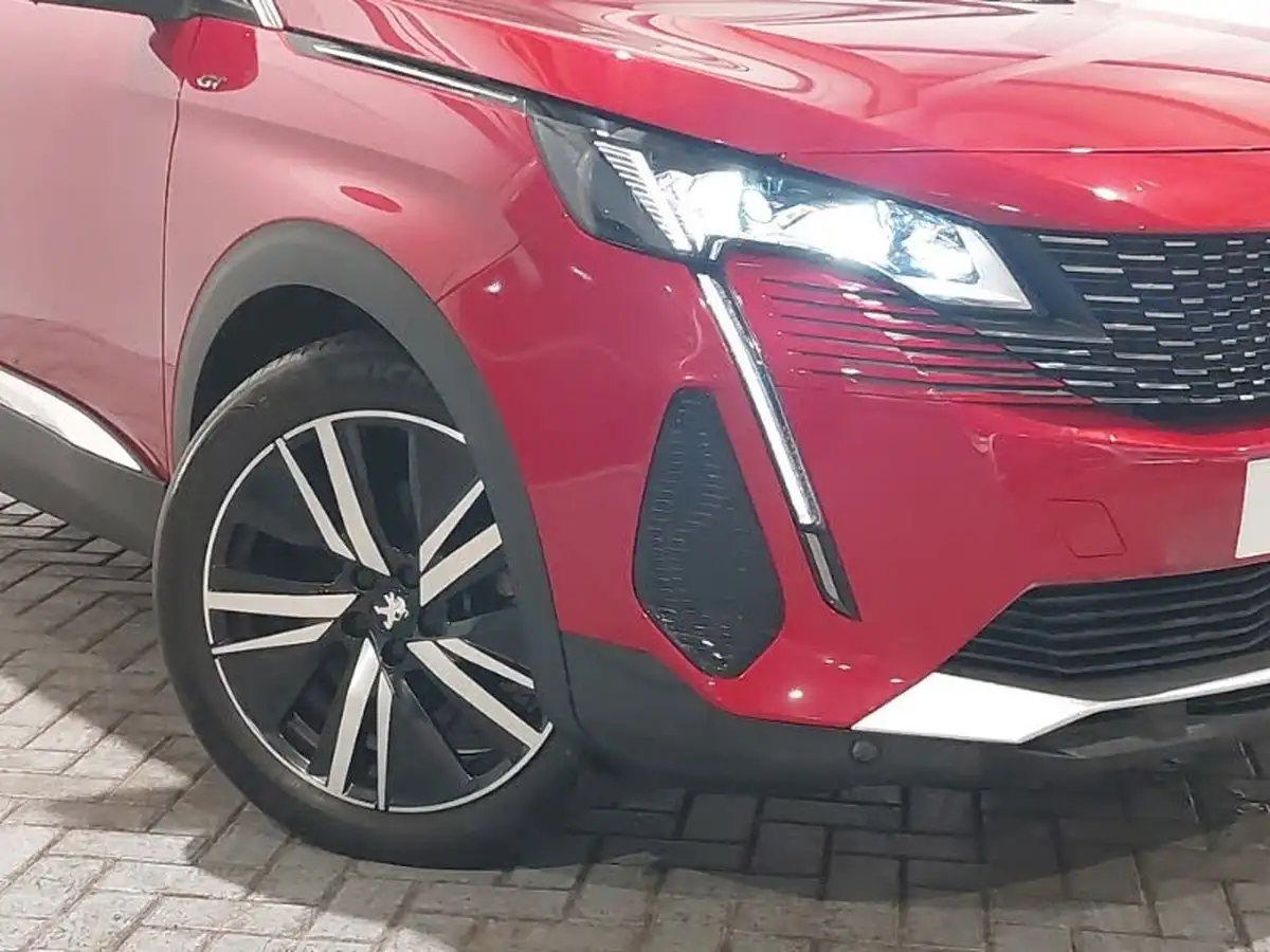 2021-peugeot-5008-suv-12-puretech-gt-premium-big-8