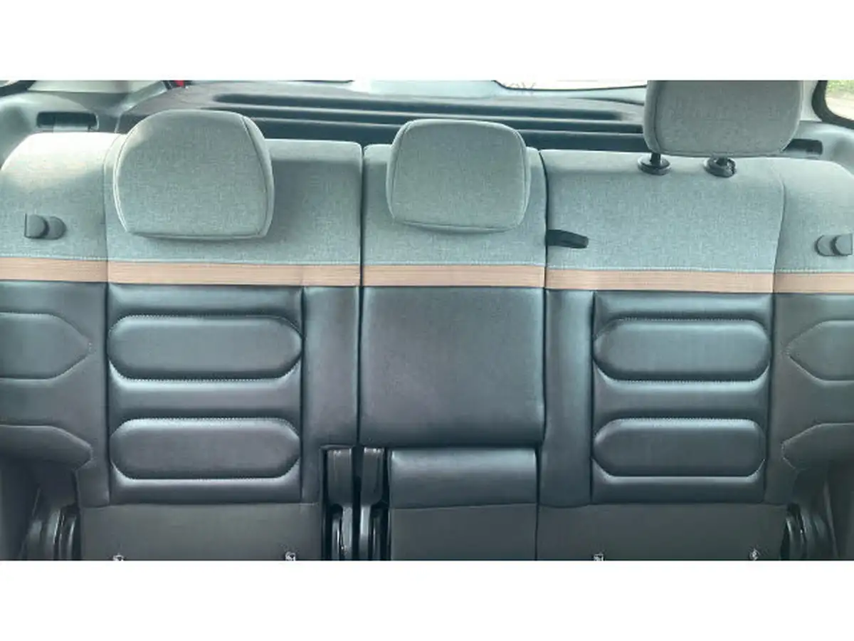 2022-citroen-c3-aircross-12-puretech-shine-plus-110ps-big-14