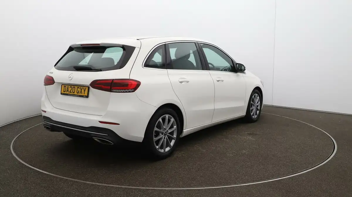 2020-mercedes-benz-b-class-13-b180-sport-7g-dct-big-45