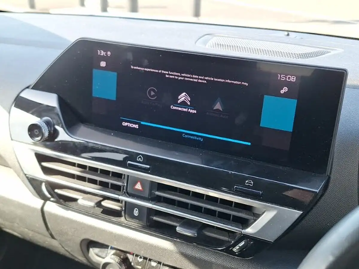 2022-citroen-c4-12-puretech-shine-130ps-big-15