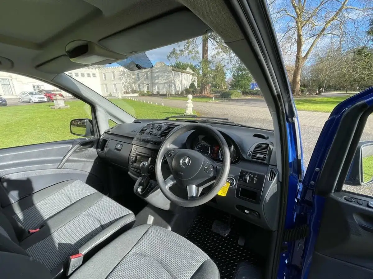 2014-mercedes-benz-vito-21td-dualiner-113cdi-113cdi-crewcab-compact-big-24