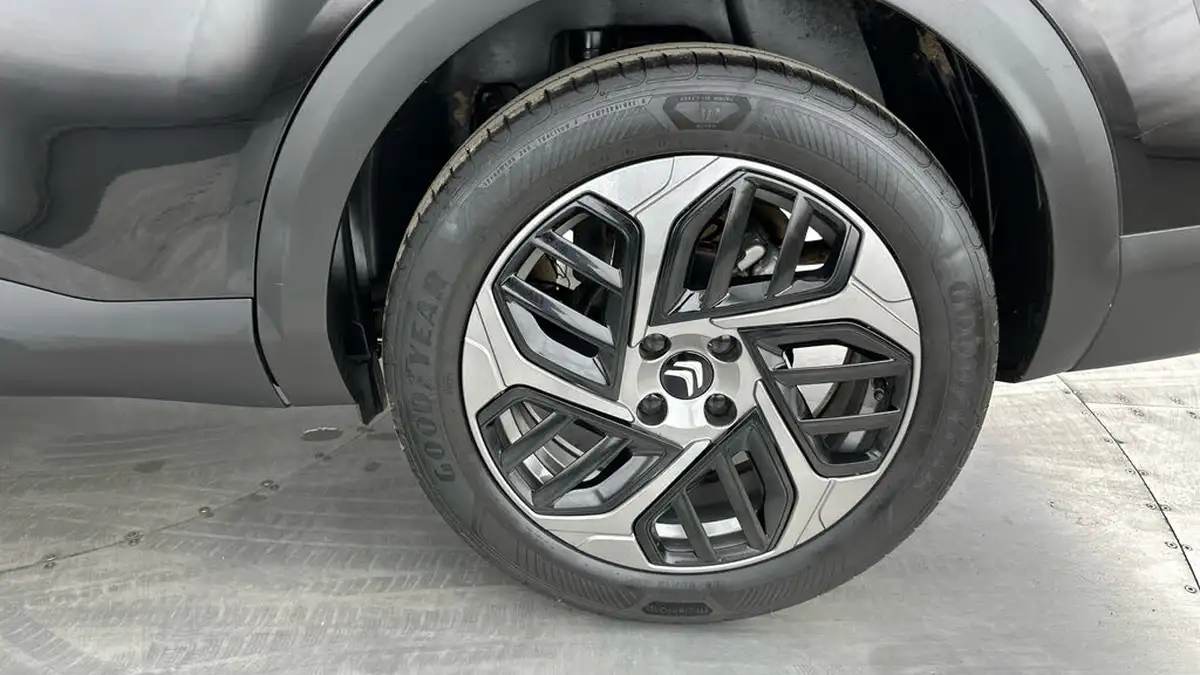 2024-citroen-c4-x-12-puretech-plus-130ps-ss-eat8-big-24