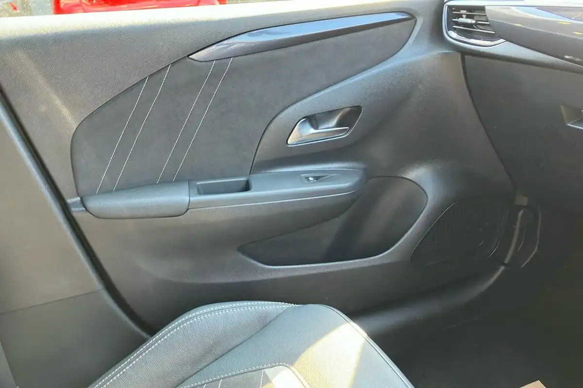 2023-vauxhall-corsa-12-turbo-ultimate-130ps-auto-big-24
