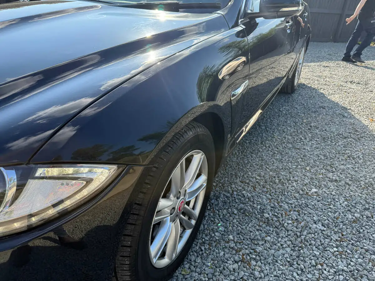 2015-jaguar-xf-22td-luxury-163ps-saloon-4d-big-36