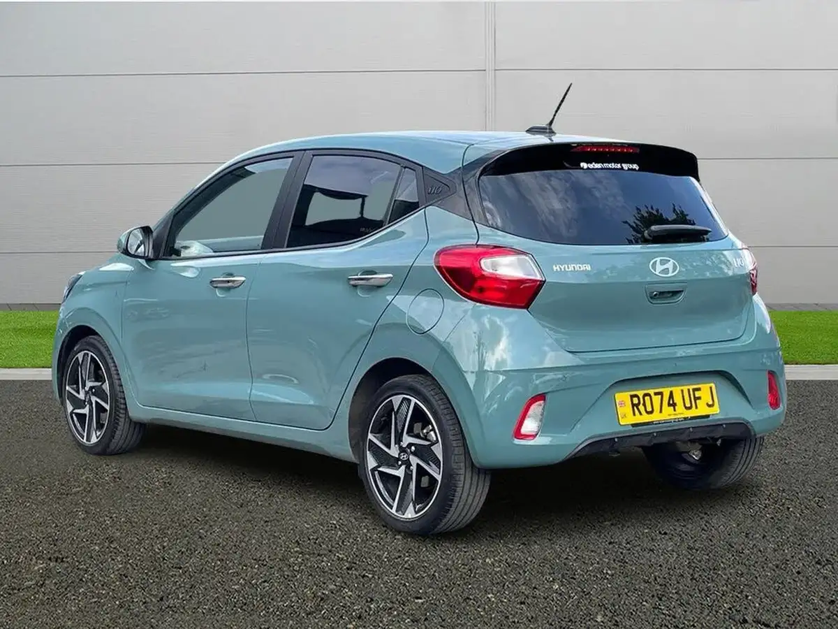2024-hyundai-i10-12-premium-79ps-auto-big-4