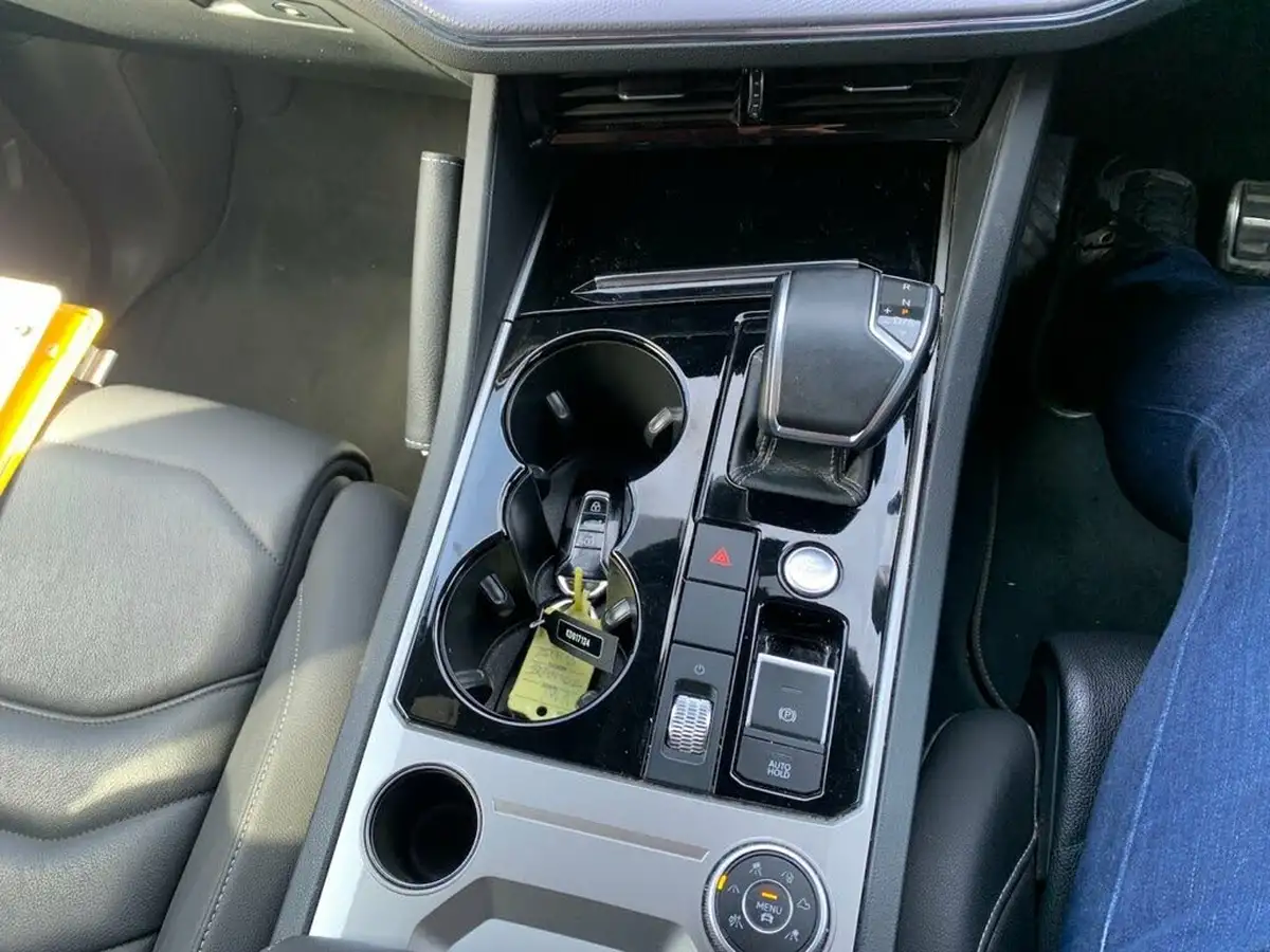 2019-volkswagen-touareg-30tdi-r-line-tech-286ps-big-19