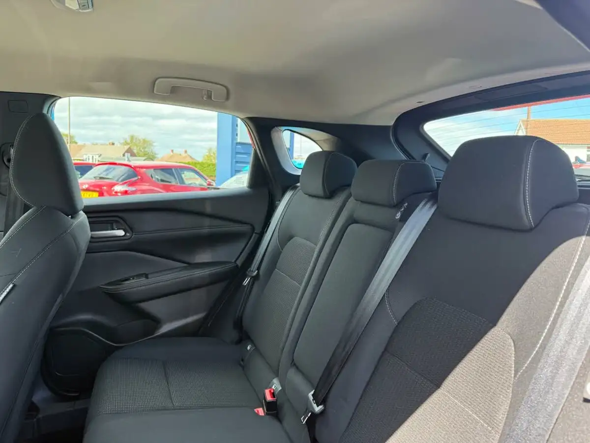 2022-nissan-qashqai-13-dig-t-acenta-premium-160ps-auto-big-33