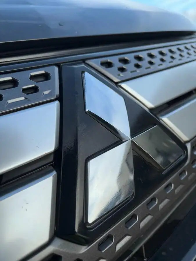 2021-mitsubishi-outlander-20-design-big-39