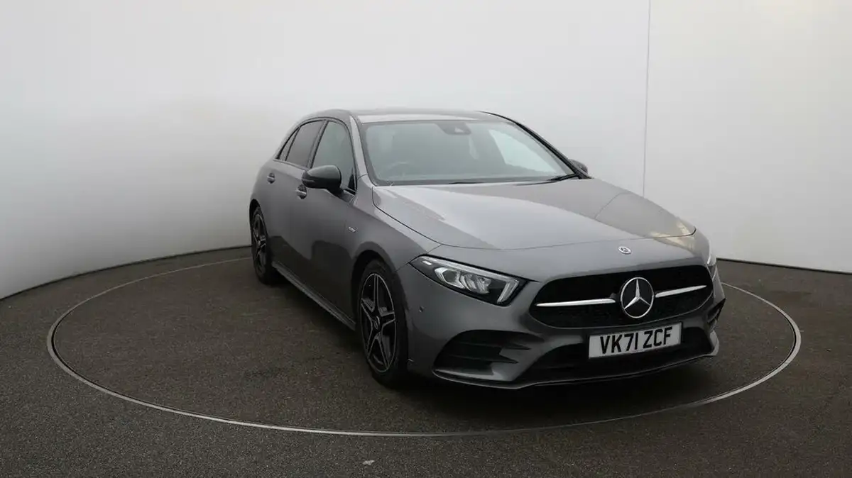 2022-mercedes-benz-a-class-13-a200-amg-line-executive-edition-hatchback-5d-7g-dct-big-41