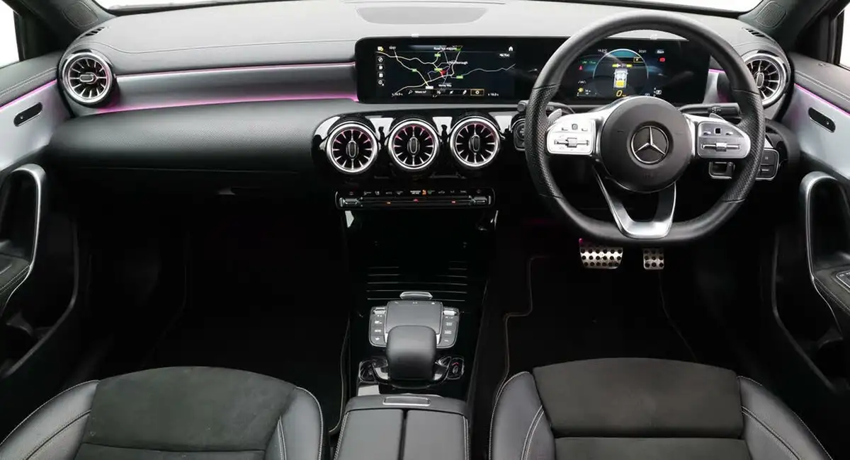 2022-mercedes-benz-a-class-13-a200-amg-line-executive-edition-hatchback-5d-7g-dct-big-13