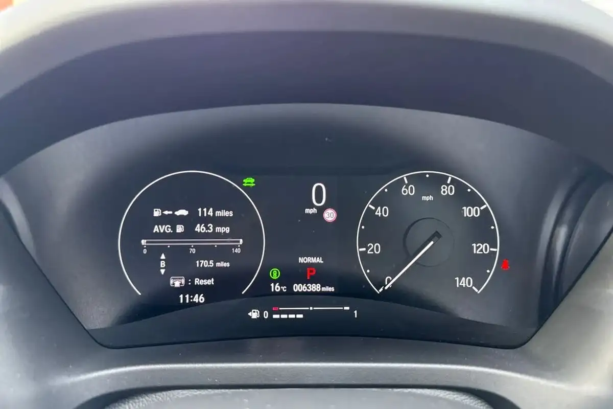 2023-honda-hr-v-15-i-mmd-elegance-big-18