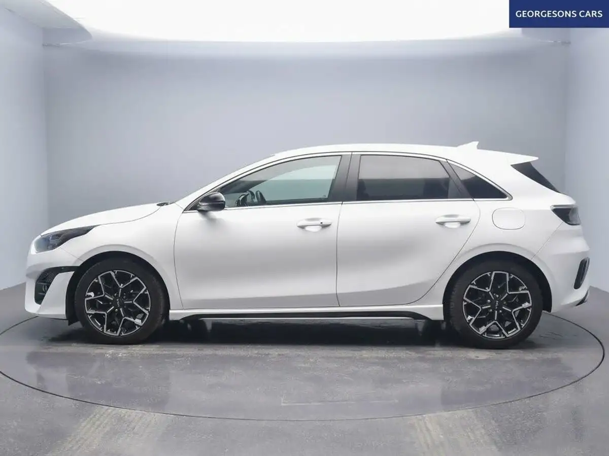 2022-kia-ceed-15-t-gdi-gt-line-big-1