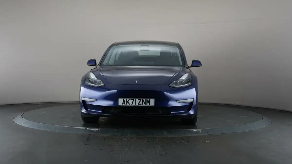 2021-tesla-model-3-e-long-range-awd-big-48
