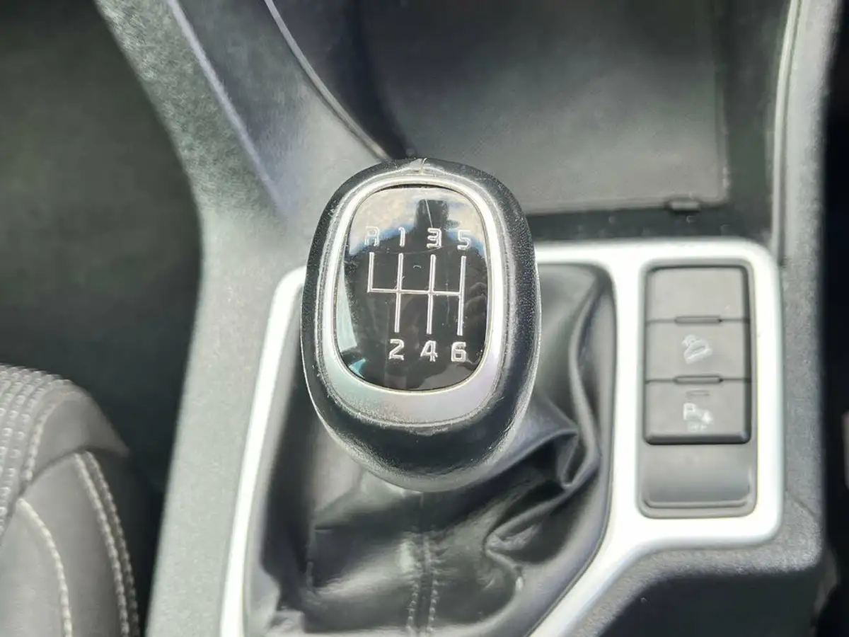 2021-kia-sportage-16-gdi-2-big-51