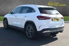 2021-mercedes-benz-gla-class-small-12