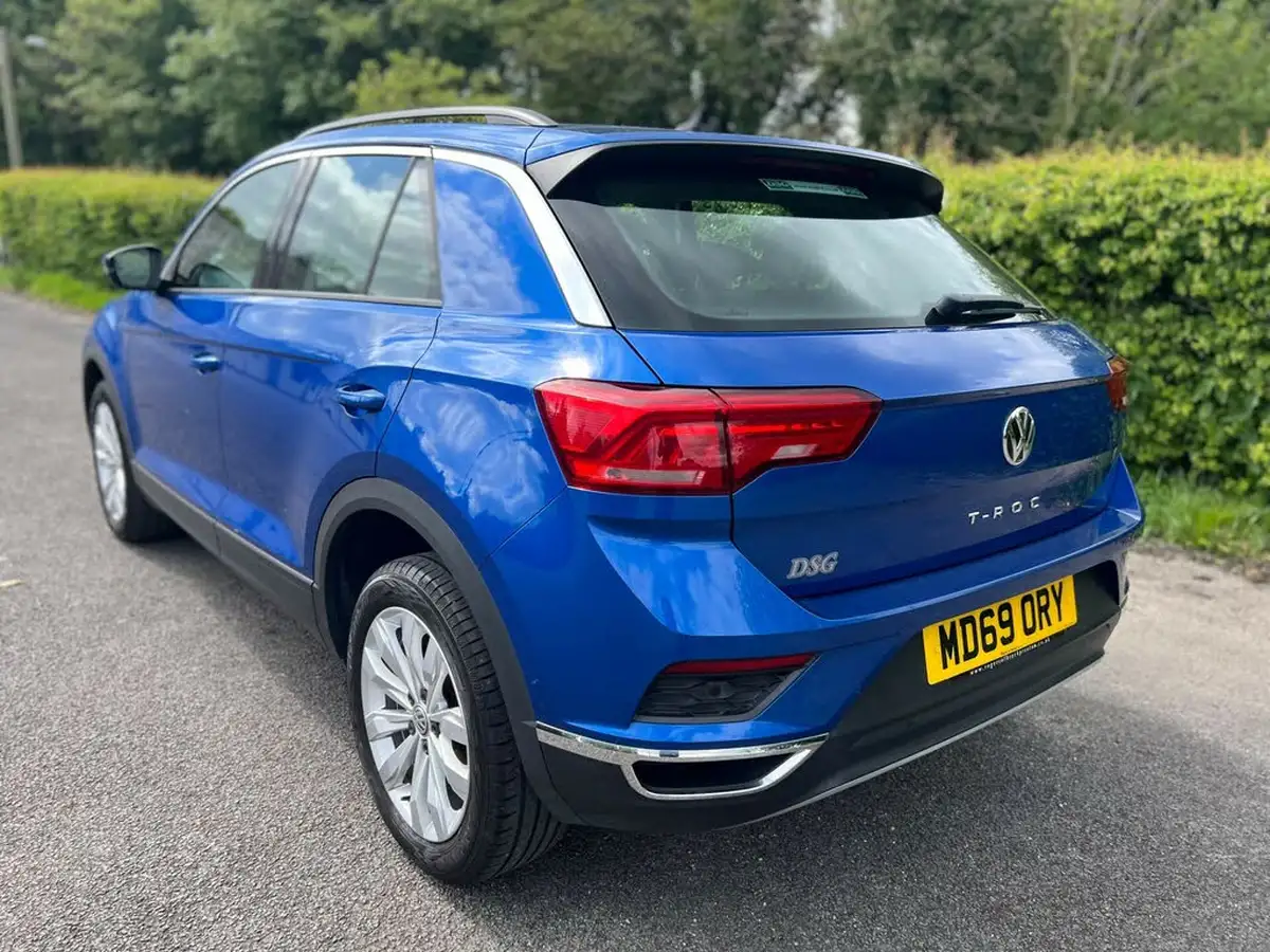 2020-volkswagen-t-roc-15-tsi-se-big-11