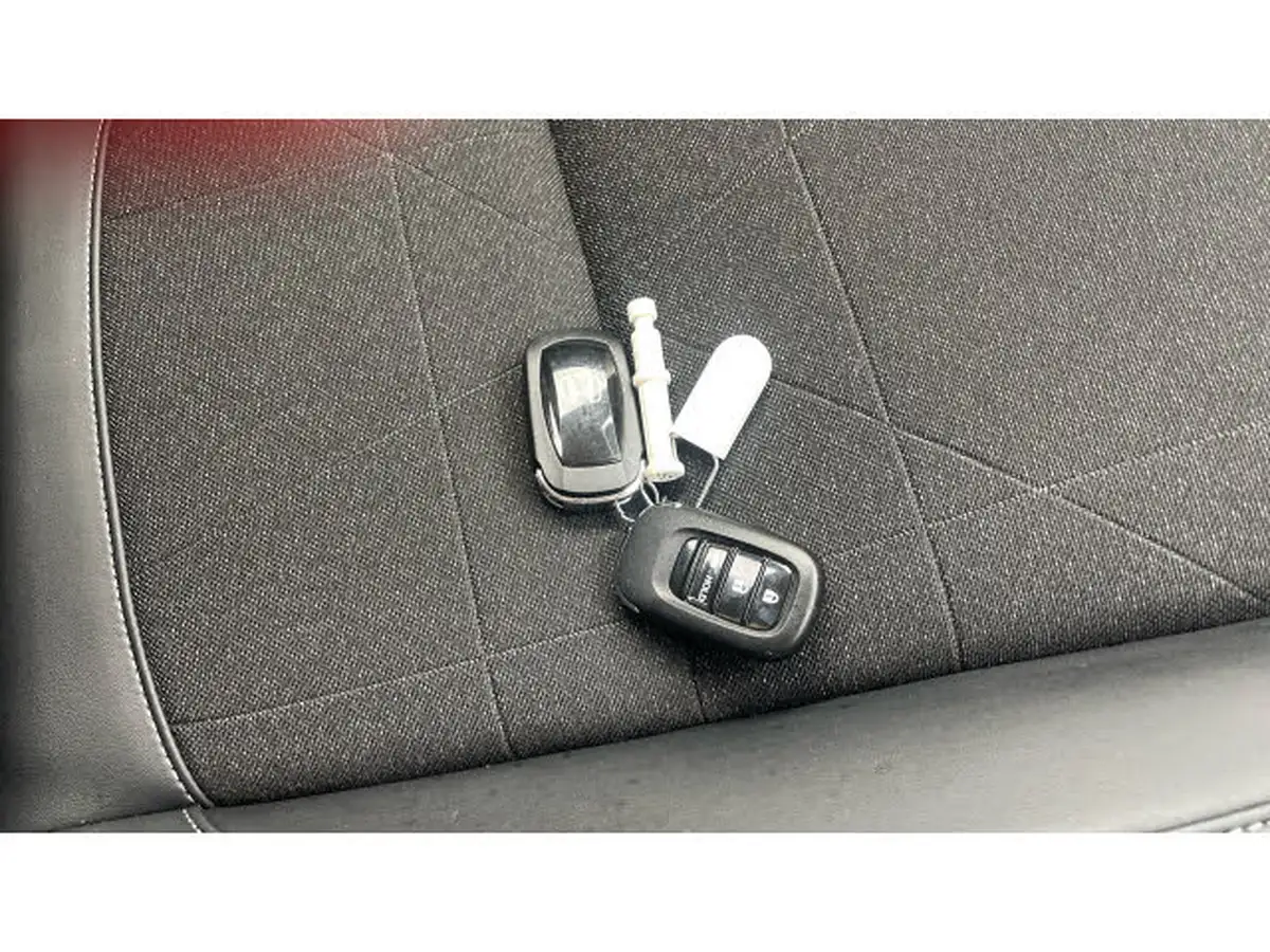 2024-honda-hr-v-15-i-mmd-advance-big-19