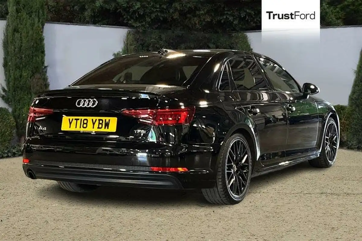 2018-audi-a4-14-tfsi-black-edition-big-3