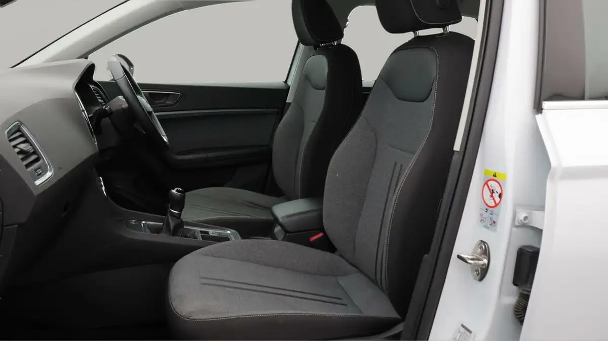 2022-seat-ateca-15-ecotsi-se-technology-big-14