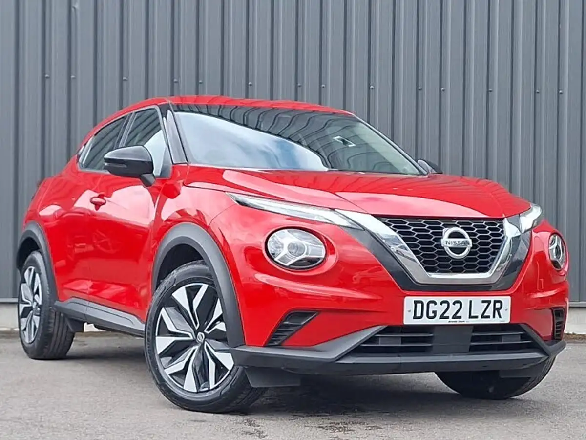 2022-nissan-juke-10-dig-t-acenta-big-0