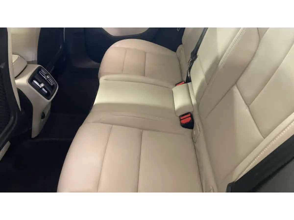 2021-volvo-xc40-15-t3-inscription-pro-161bhp-auto-big-15