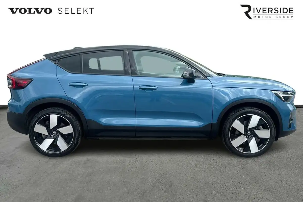 2022-volvo-c40-e-twin-recharge-pro-big-3