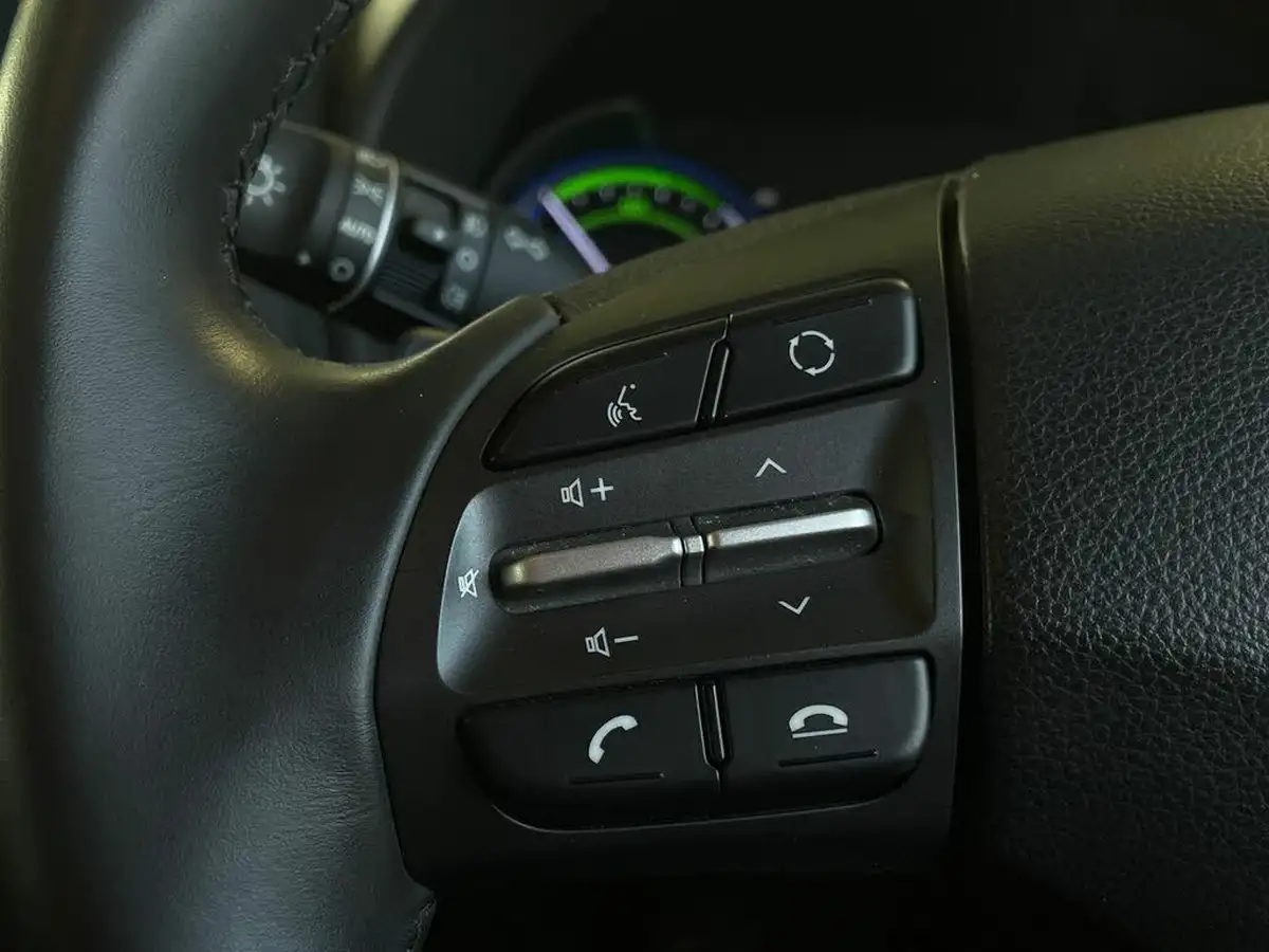 2020-hyundai-kona-16-gdi-premium-big-15