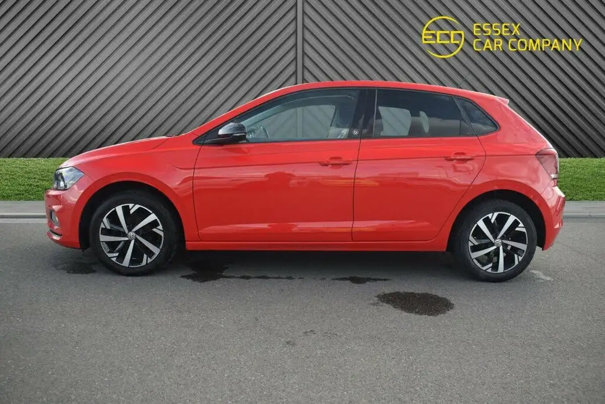2020-volkswagen-polo-10-beats-80ps-big-11